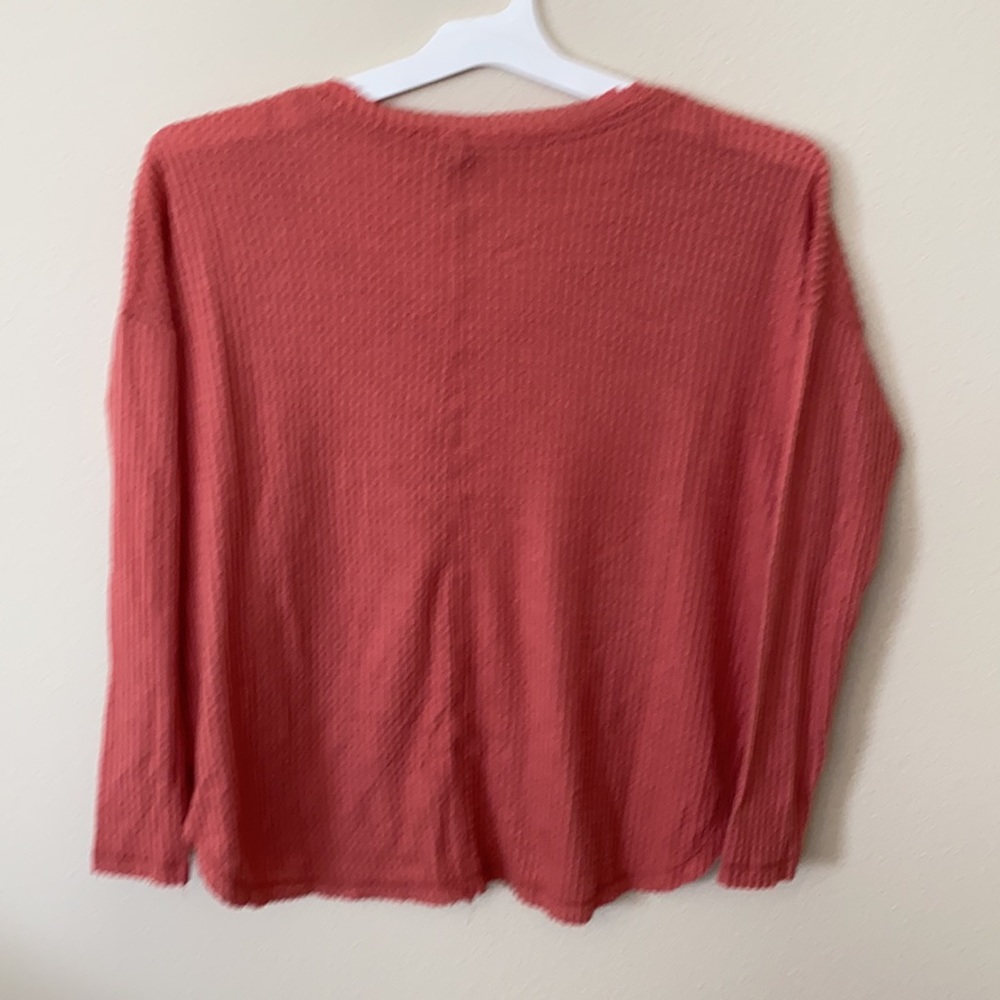Waffle Pattern top - Picture 3 of 3